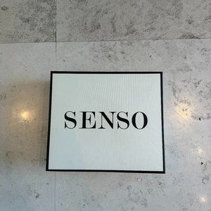 SENSO Black Leather Zipper Ankle Boots